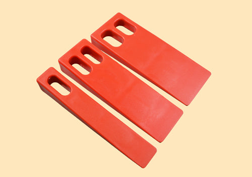 Plastic Wedges for Feeder Set of 3