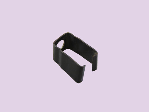 Chain Delivery Pad Holding Clip